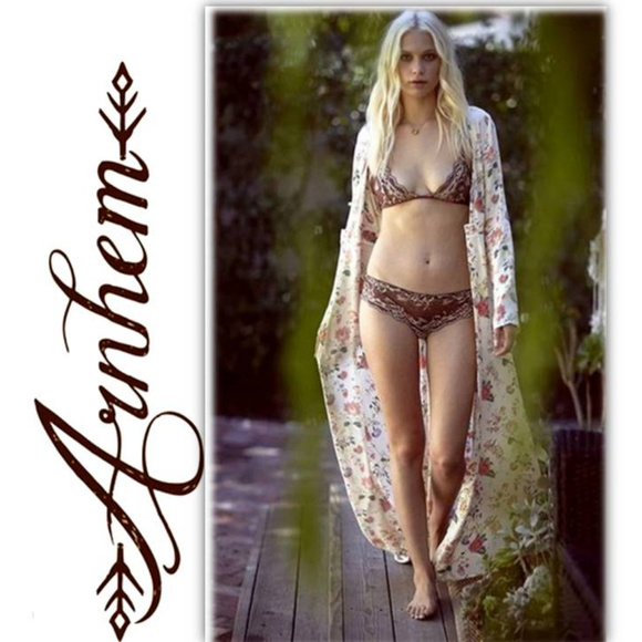 Arnhem Other - Arnhem Lace Freya Bra and Knickers Set NWT